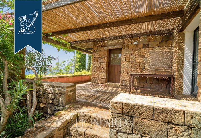 Image No.14-5 Bed Villa for sale