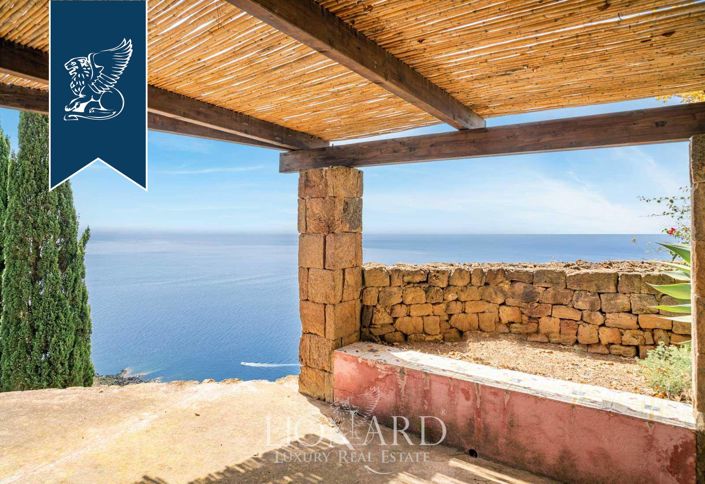 Image No.19-5 Bed Villa for sale