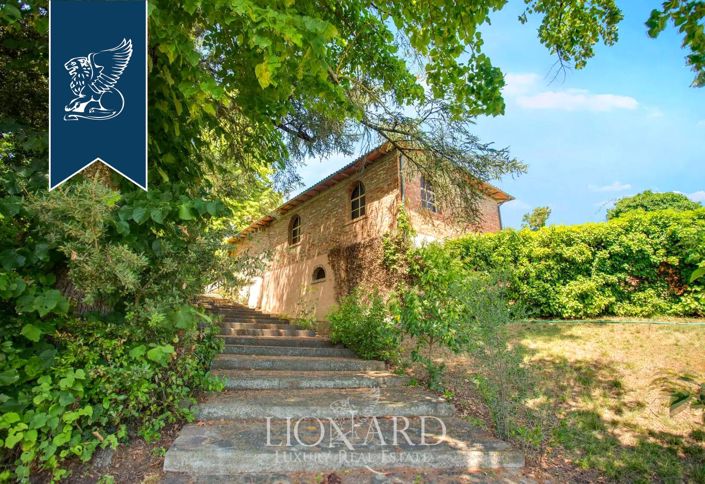 Image No.9-10 Bed Villa for sale