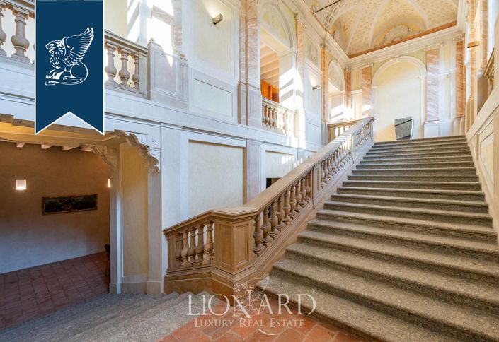 Image No.15-7 Bed Apartment for sale