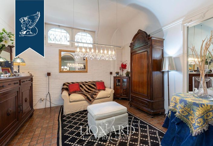 Image No.8-5 Bed Apartment for sale