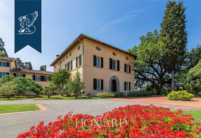 Image No.16-12 Bed Villa for sale