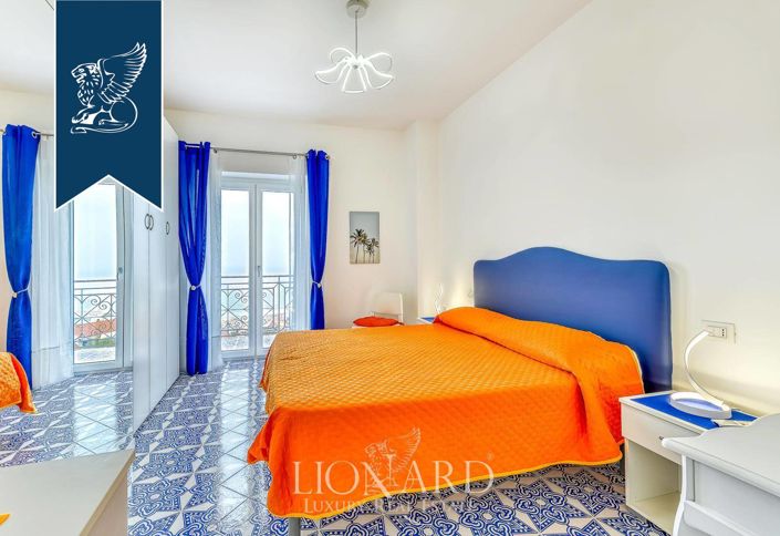 Image No.14-9 Bed Villa for sale