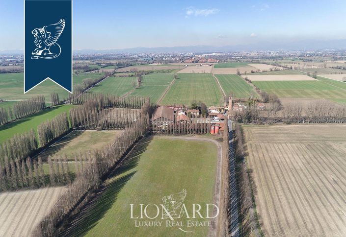 Image No.18-5 Bed Villa for sale