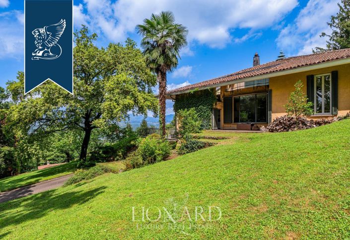 Image No.10-4 Bed Villa for sale