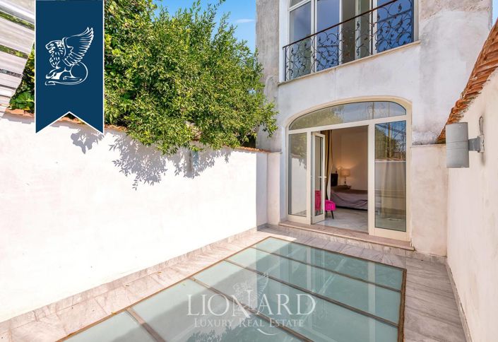 Image No.2-7 Bed Property for sale