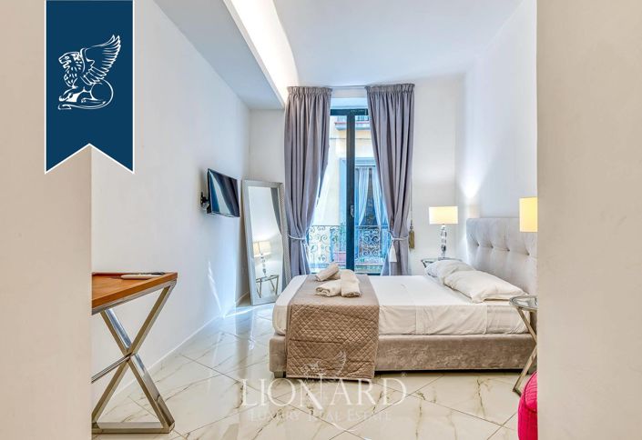 Image No.5-7 Bed Property for sale