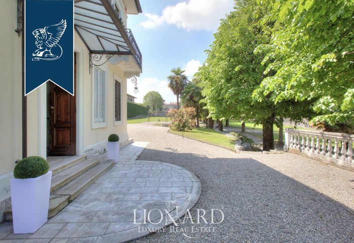 Image No.5-4 Bed Villa for sale