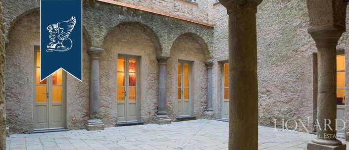 Image No.11-10 Bed Property for sale