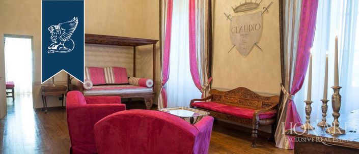 Image No.24-10 Bed Property for sale