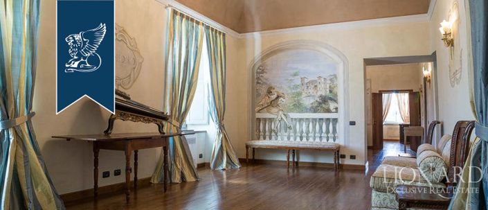 Image No.34-10 Bed Property for sale