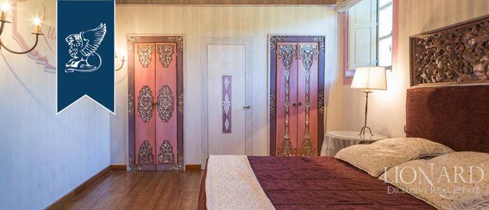 Image No.38-10 Bed Property for sale