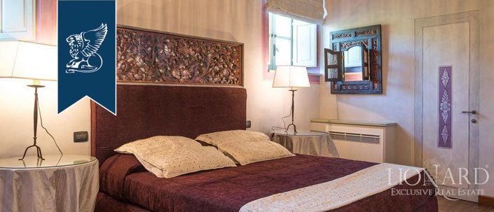 Image No.39-10 Bed Property for sale