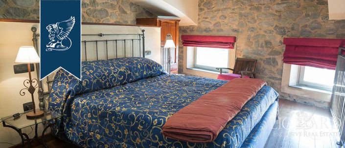 Image No.47-10 Bed Property for sale