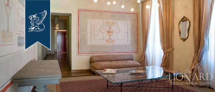 Image No.48-10 Bed Property for sale