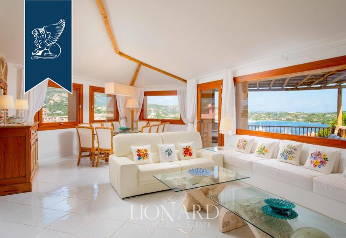 Image No.19-8 Bed Villa for sale