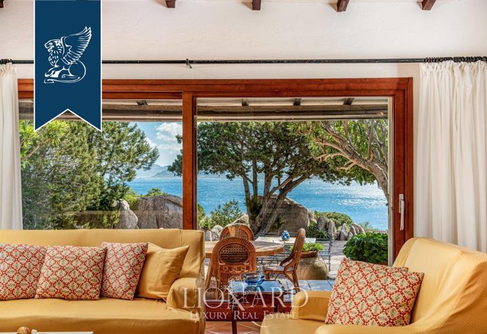 Image No.8-6 Bed Villa for sale