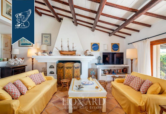 Image No.9-6 Bed Villa for sale