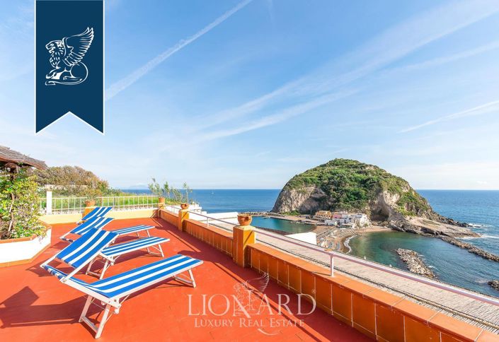 Image No.17-16 Bed Hotel for sale