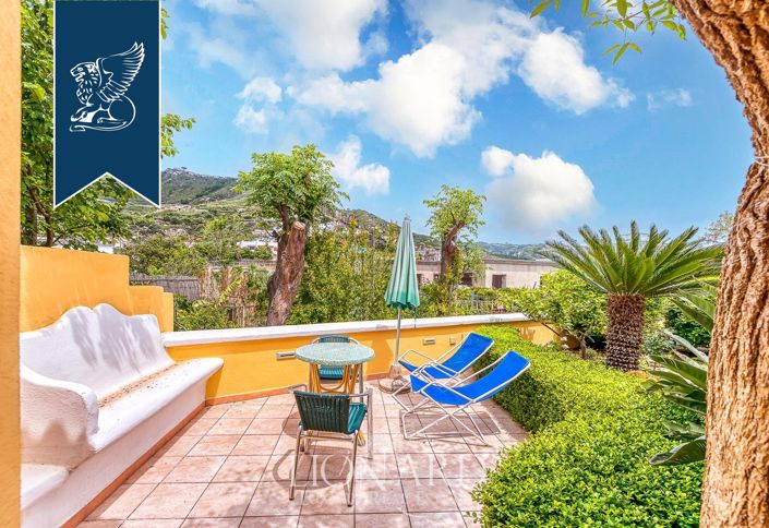 Image No.7-16 Bed Hotel for sale