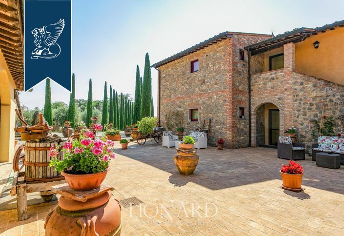 Image No.15-63 Bed Hotel for sale