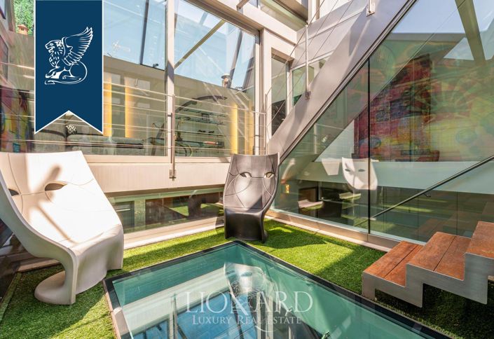 Image No.4-7 Bed Flat for sale