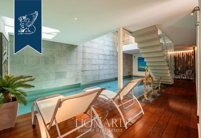 Image No.56-7 Bed Flat for sale