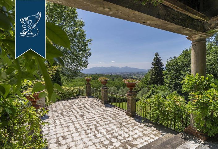 Image No.28-15 Bed Villa for sale