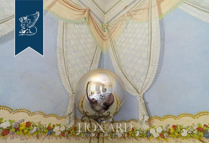 Image No.37-15 Bed Villa for sale