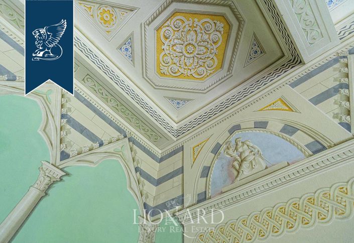 Image No.46-15 Bed Villa for sale