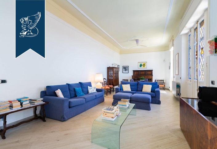 Image No.15-6 Bed Villa for sale