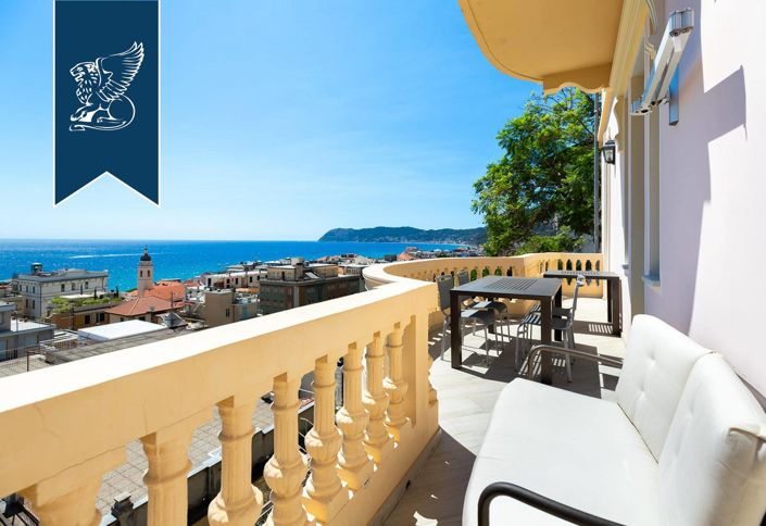 Image No.20-6 Bed Villa for sale