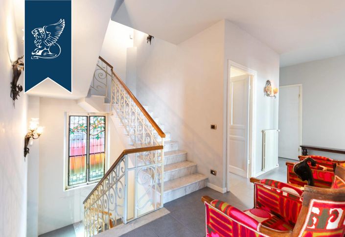 Image No.22-6 Bed Villa for sale