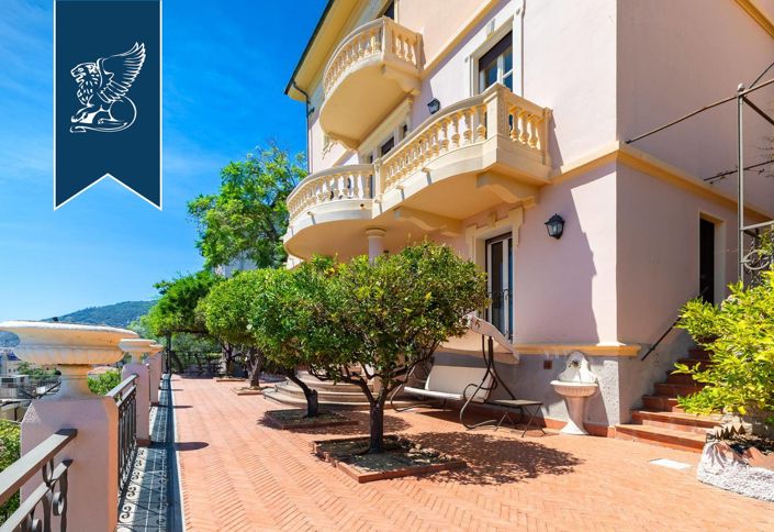 Image No.4-6 Bed Villa for sale