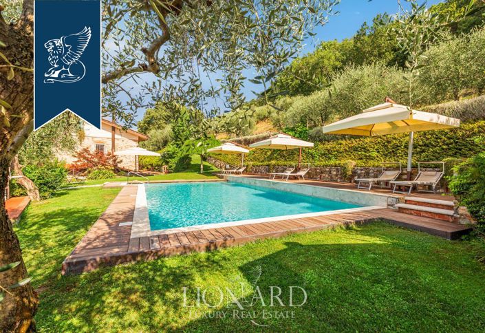 Image No.10-11 Bed Farmhouse for sale