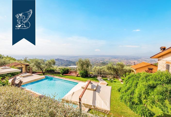 Image No.15-11 Bed Farmhouse for sale