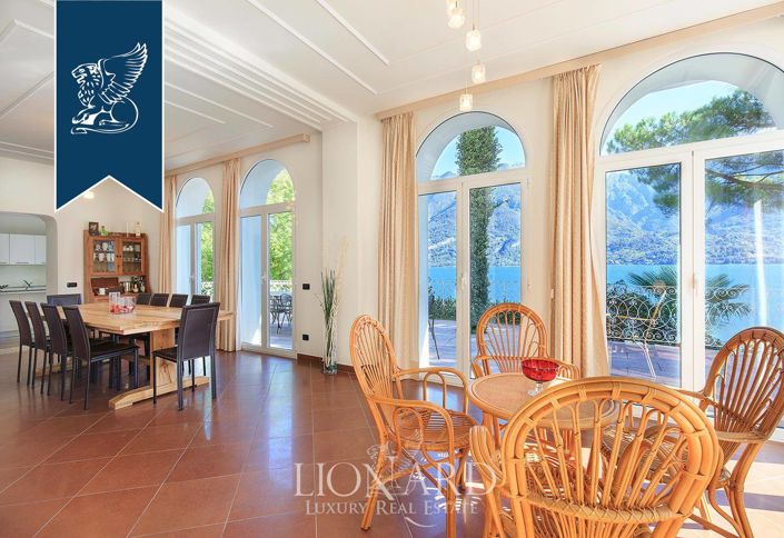 Image No.7-8 Bed Villa for sale