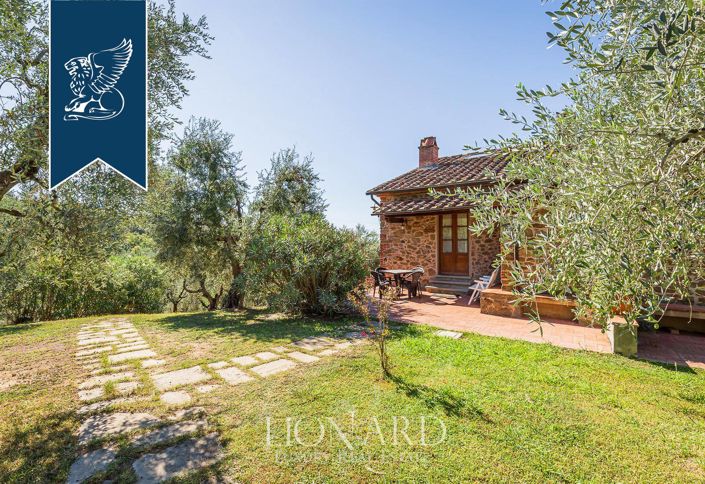 Image No.11-6 Bed Farmhouse for sale