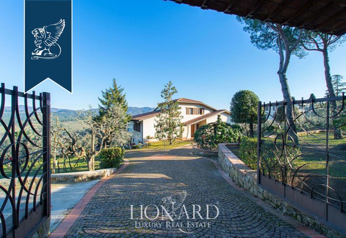 Image No.4-7 Bed Villa for sale