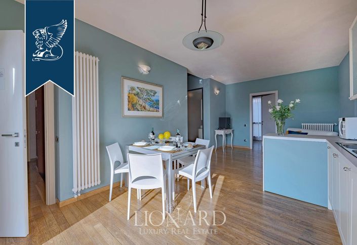 Image No.28-6 Bed Farmhouse for sale