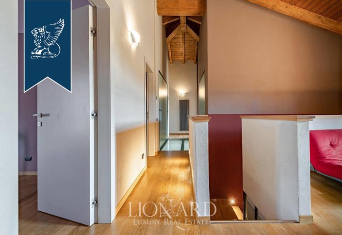 Image No.43-6 Bed Farmhouse for sale