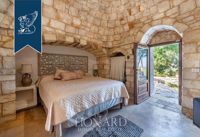 Image No.19-7 Bed Villa for sale