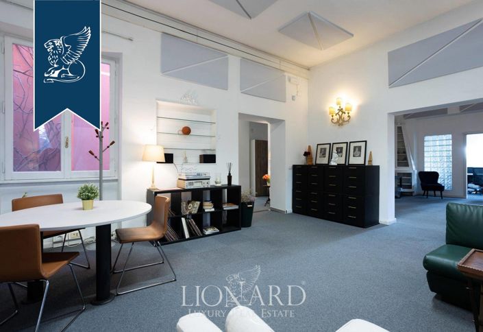 Image No.19-7 Bed Villa for sale