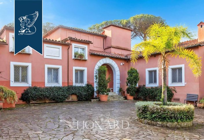 Image No.3-7 Bed Villa for sale