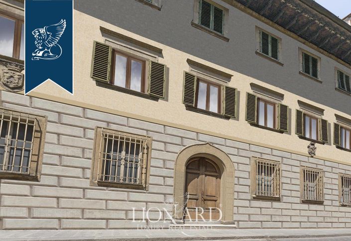 Image No.3-15 Bed Property for sale