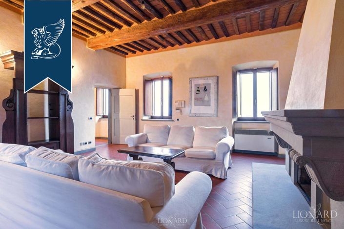 Image No.23-12 Bed Villa for sale