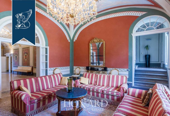 Image No.49-9 Bed Property for sale