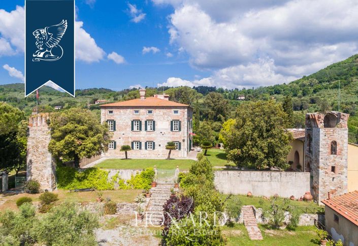 Image No.9-9 Bed Property for sale