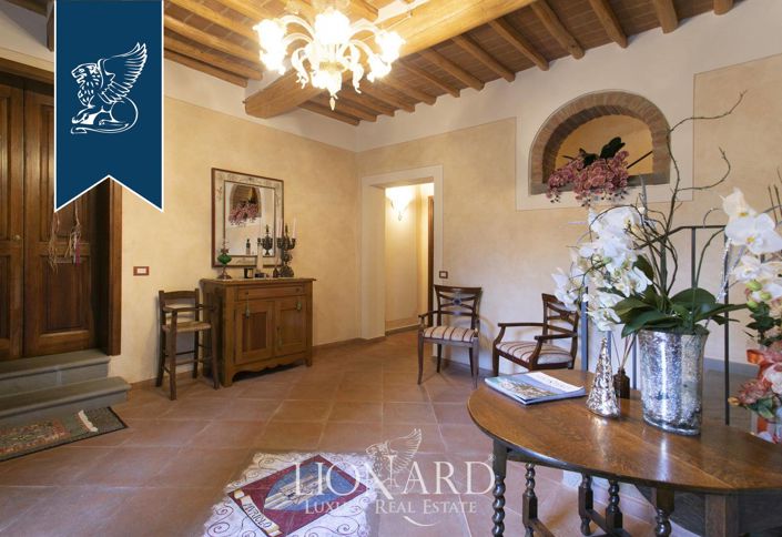 Image No.40-10 Bed Villa for sale