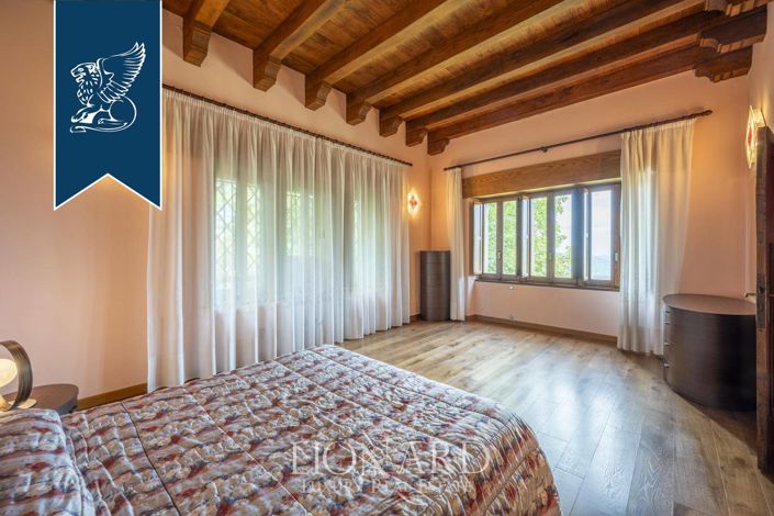 Image No.19-5 Bed Villa for sale